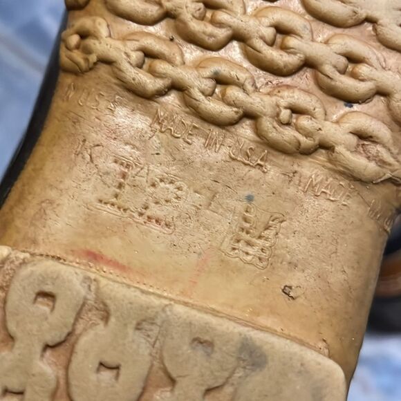 L. L. Bean Men's Bean Boots - Picture 10 of 10